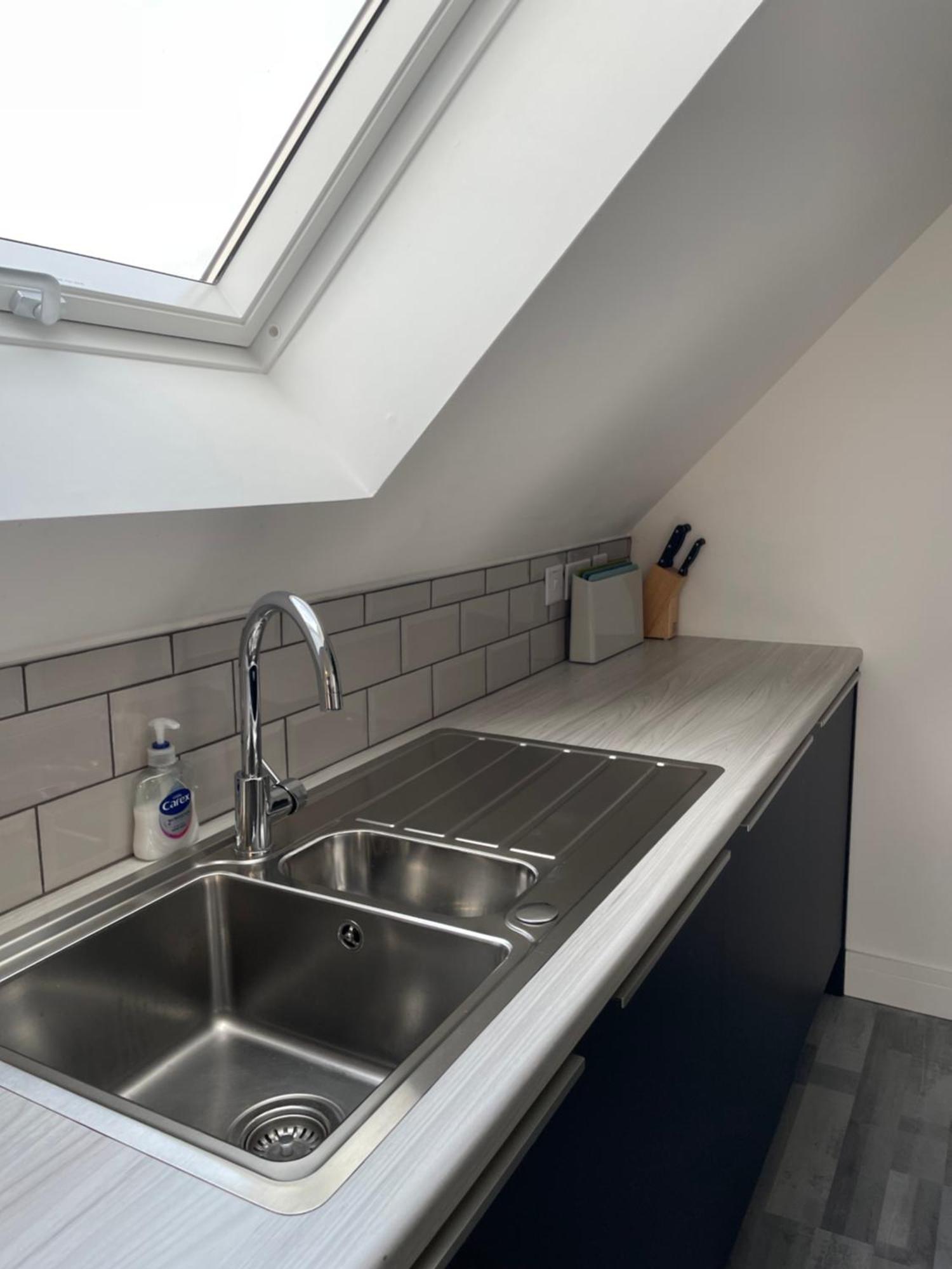 Lochside Loft - Self Catering Apartment For 2 In A Great Location For Inverness Airport And Both Cabot Highlands & Nairn Golf Courses Esterno foto