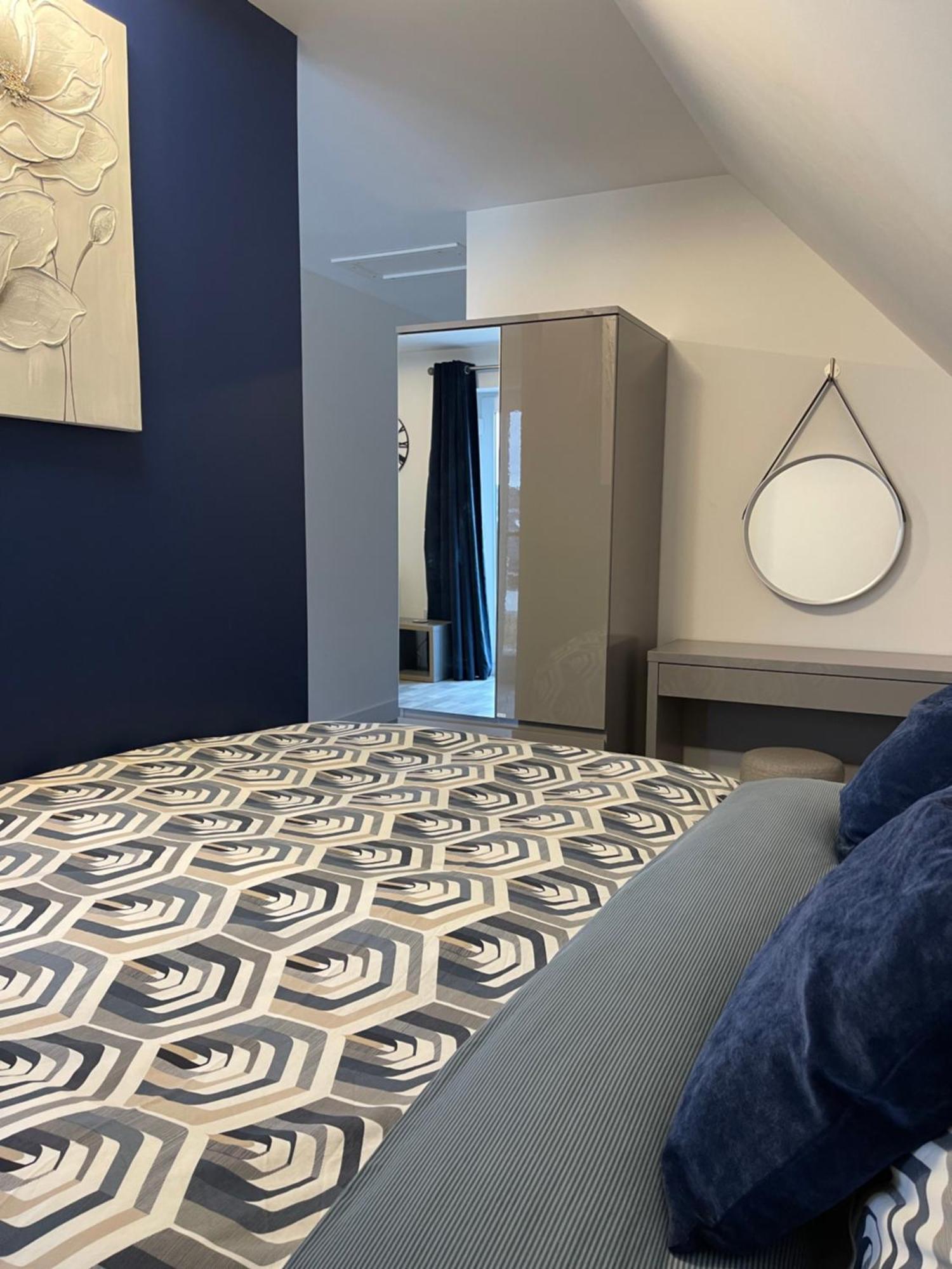 Lochside Loft - Self Catering Apartment For 2 In A Great Location For Inverness Airport And Both Cabot Highlands & Nairn Golf Courses Esterno foto