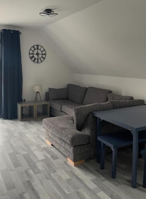 Lochside Loft - Self Catering Apartment For 2 In A Great Location For Inverness Airport And Both Cabot Highlands & Nairn Golf Courses Esterno foto